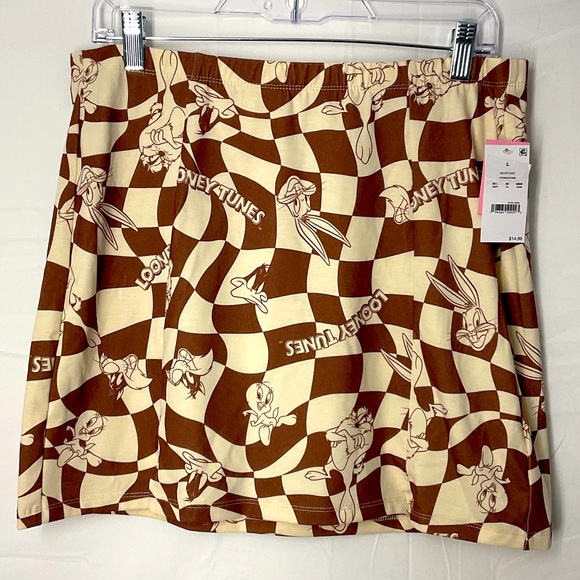 Looney Tunes Dresses & Skirts - NWT Women’s Looney Tunes Cotton Mini Skirt - Brown & Cream Bugs Taz Tweety Large